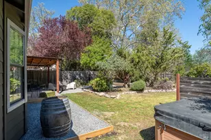 955 N Pine St, Ukiah, CA 95482 - Photo 36