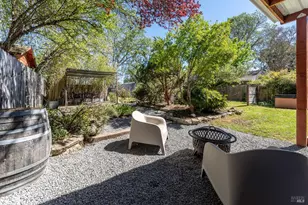 955 N Pine St, Ukiah, CA 95482 - Photo 28