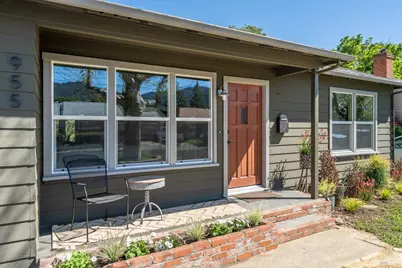 955 N Pine Street, Ukiah, CA 95482 - Photo 2
