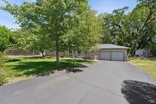 825 Madrone Rd, Glen Ellen, CA 95442 - Photo 6