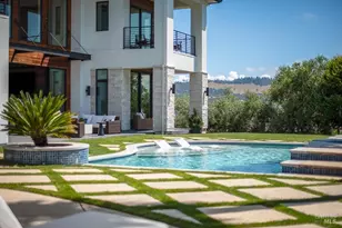 2240 Newgate Ct, Santa Rosa, CA 95404 - Photo 4