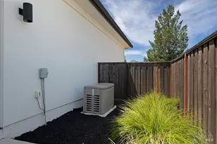 2240 Newgate Ct, Santa Rosa, CA 95404 - Photo 62