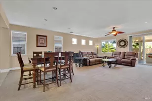 331 Frisbie Cir, Vacaville, CA 95688 - Photo 10