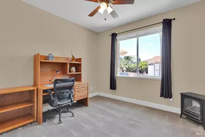 331 Frisbie Circle, Vacaville, CA 95688 - Photo 32