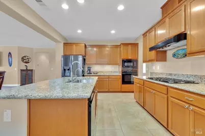 331 Frisbie Circle, Vacaville, CA 95688 - Photo 16
