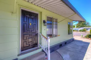 174 Westgate Cir, Santa Rosa, CA 95401 - Photo 2