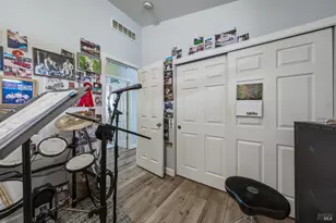 261 Hermosa Cir, Santa Rosa, CA 95409 - Photo 22