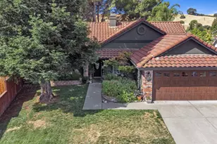 124 Pepperell Ct, Vacaville, CA 95688 - Photo 4