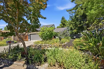 764 Lathrop Street, Napa, CA 94558 - Photo 2