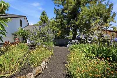 764 Lathrop Street, Napa, CA 94558 - Photo 34
