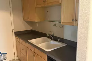 1040 Mohr Ln, Concord, CA 94518 - Photo 4