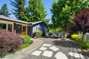 145 St James Dr, Santa Rosa, CA 95403 - Photo 4