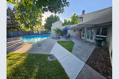 2984 Yulupa Avenue, Santa Rosa, CA 95405 - Photo 2