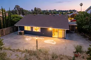 740 Coral Ridge Cir, Rodeo, CA 94572 - Photo 2