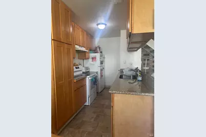 327 Bahia Lane, San Rafael, CA 94901 - Photo 4