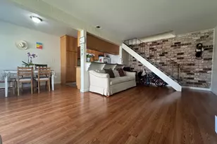 327 Bahia Ln, San Rafael, CA 94901 - Photo 2