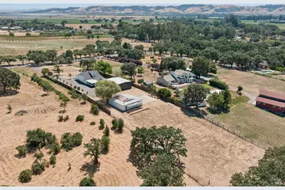 21725 Burndale Road, Sonoma, CA 95476 - Photo 48