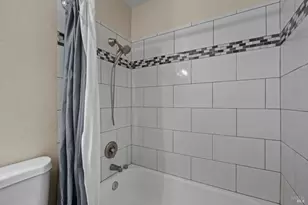 299 Shasta Dr, Vacaville, CA 95687 - Photo 32
