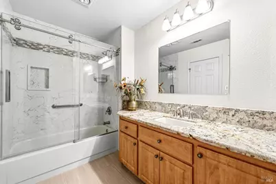 561 Shady Glen Avenue, Vacaville, CA 95688 - Photo 44