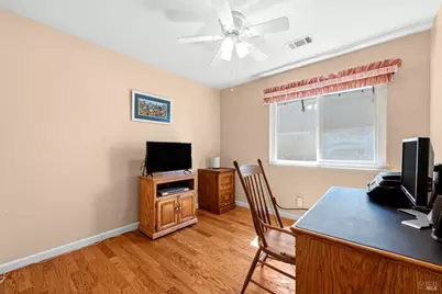 561 Shady Glen Avenue, Vacaville, CA 95688 - Photo 42