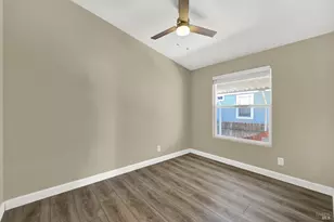 2 Del Loma Ct, Vacaville, CA 95687 - Photo 32