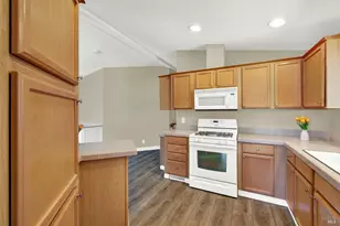 2 Del Loma Ct, Vacaville, CA 95687 - Photo 24