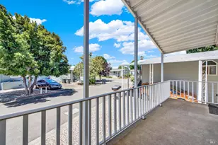 2 Del Loma Ct, Vacaville, CA 95687 - Photo 4