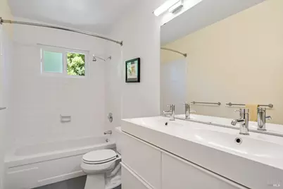 1008 West Street, Petaluma, CA 94952 - Photo 20