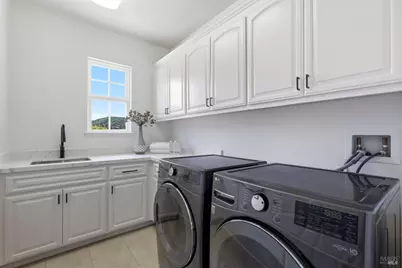 7 Turner Drive, Novato, CA 94949 - Photo 36