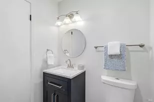 900 Southampton Rd, Benicia, CA 94510 - Photo 14