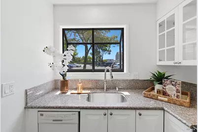 900 Southampton Road #29, Benicia, CA 1820 - Photo 1