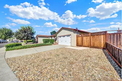 1789 Woodland Court, Concord, CA 94521 - Photo 2