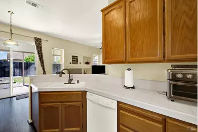 525 Schooner Ridge Drive, Dixon, CA 95620 - Photo 24