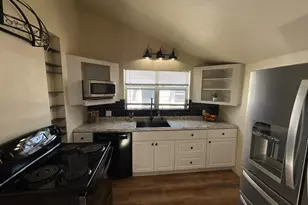 138 W 6th St, Santa Rosa, CA 95401 - Photo 12