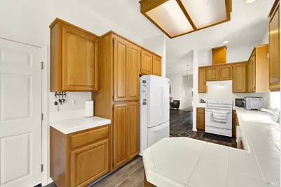 401 Marvin Gardens Drive, Vacaville, CA 95687 - Photo 36