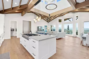 1040 Loma Vista Dr, Napa, CA 94558 - Photo 10