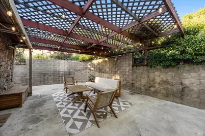 6960 Round Oak Road, Penngrove, CA 94951 - Photo 46