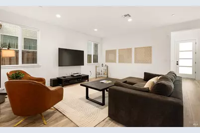 303 Flagship Drive, Napa, CA 94558 - Photo 4
