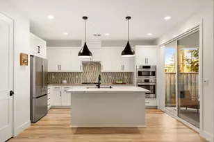 303 Flagship Dr, Napa, CA 94558 - Photo 10