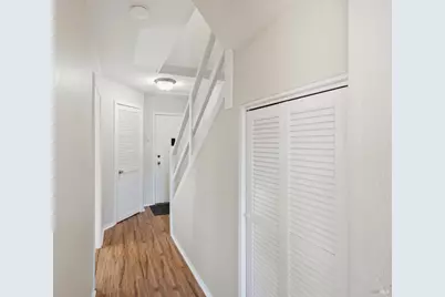 20 Livingston Court, Novato, CA 94949 - Photo 14