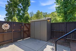 20 Livingston Ct, Novato, CA 94949 - Photo 32