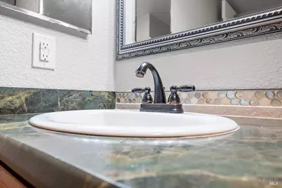 80 Creek Court, Cotati, CA 94931 - Photo 18