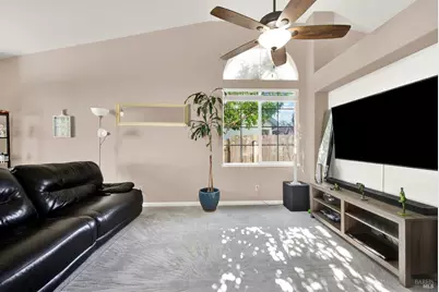 921 Topaz Circle, Vacaville, CA 95687 - Photo 12