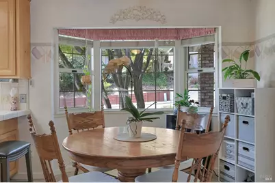 2040 Parrish Drive, Santa Rosa, CA 95404 - Photo 8