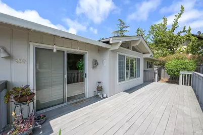 2040 Parrish Drive, Santa Rosa, CA 95404 - Photo 24