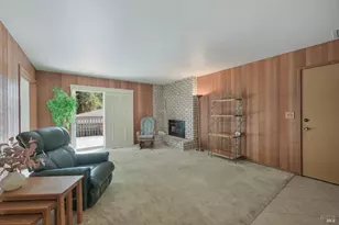 2040 Parrish Dr, Santa Rosa, CA 95404 - Photo 10