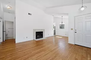 127 Golden Gate Cir, Napa, CA 94558 - Photo 4