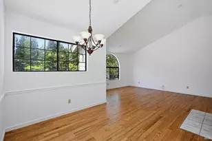127 Golden Gate Cir, Napa, CA 94558 - Photo 8