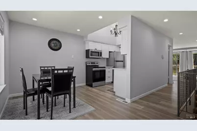 3092 Yulupa Avenue, Santa Rosa, CA 95405 - Photo 6