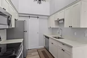 3092 Yulupa Ave, Santa Rosa, CA 95405 - Photo 2
